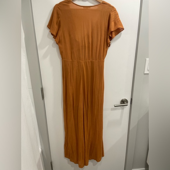 Cotton Candy LA cut out, tie front jumpsuit. Size M - Picture 5 of 6